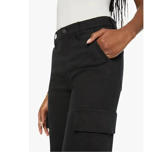 NWT MOTHER The Straight Up Rambler Cargo Skimp Jeans in Pitch Black Size 32 - Picture 8 of 16